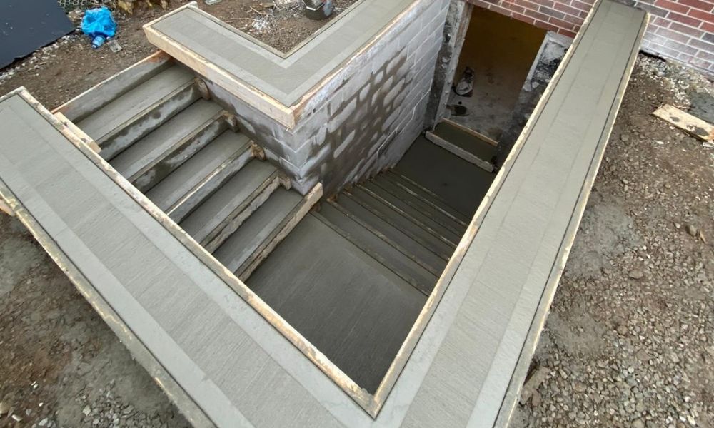 basement-separate-entrance1_orig