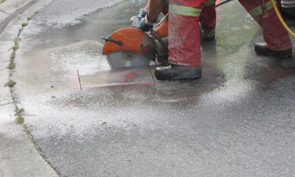 trench-cutting-for-drainage-0155_orig